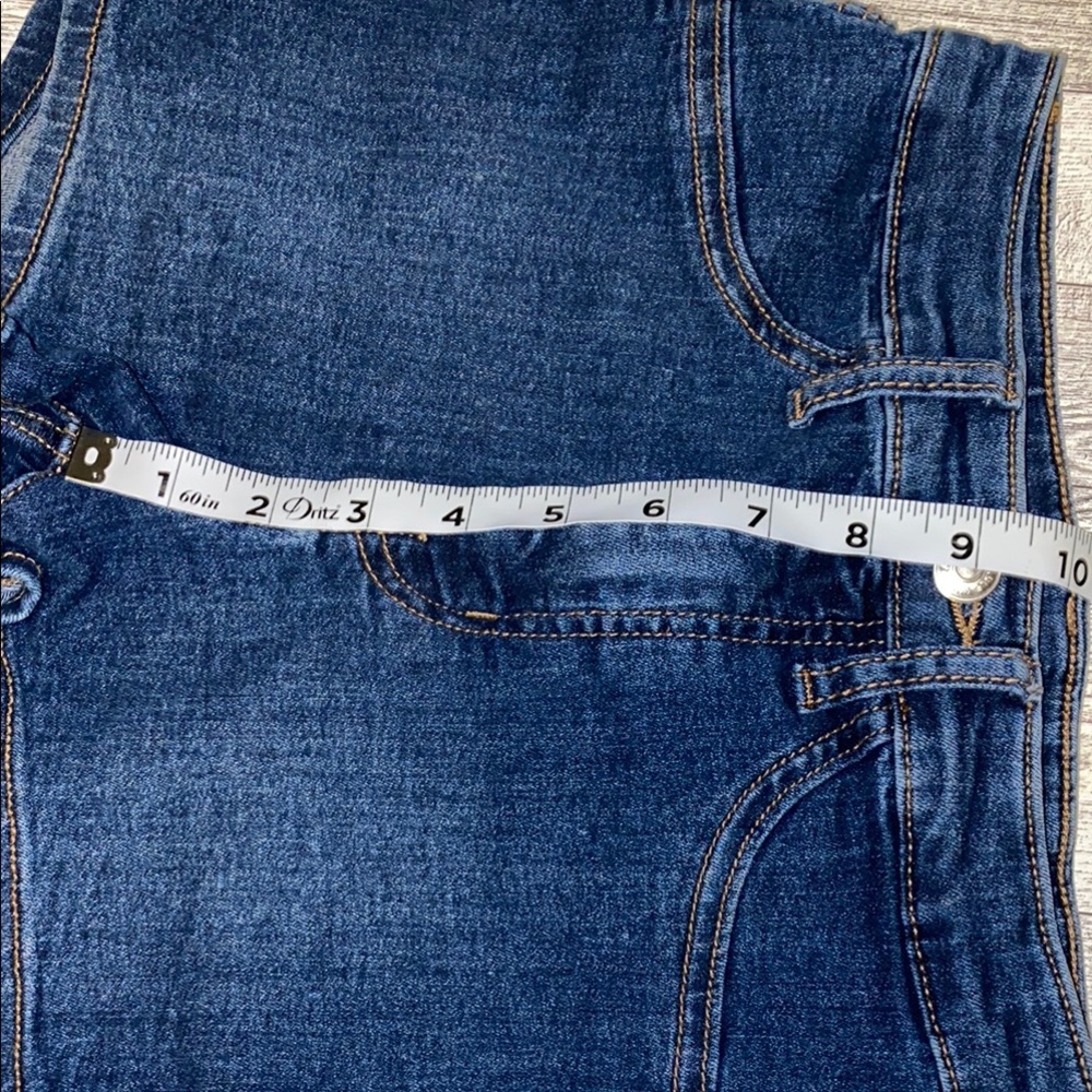 Wild Fable Blue Jean Shorts with Cuffed Hem and High-Waisted Fit Size 00 - Picture 6 of 7